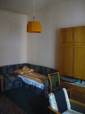 Kisvárosi nagy ház extrákkal eladó