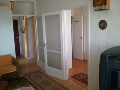 Kiadó hosszútávra