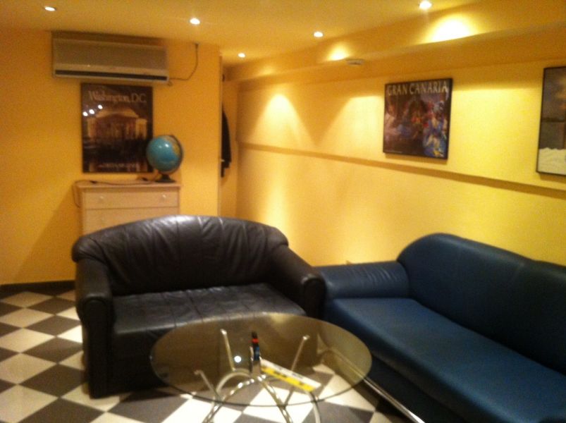 Eladó üzlethelyiség a Fővám térnél