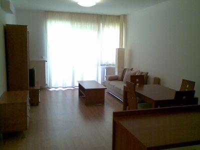 Kiadó 2 szobás új lakás az Oktogonnál